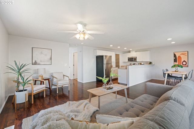 1608 NE 154th St, Vancouver, WA 98686 - living area with a ceiling fan, recessed lighting, baseboards, and dark wood-style flooring