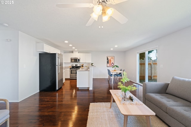 1608 NE 154th St, Vancouver, WA 98686 - living room featuring dark wood finished floors, recessed lighting, a ceiling fan, and baseboards
