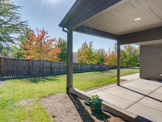 2650 NW Mt Ashland Dr, Mcminnville, OR 97128 - view of yard with a patio area