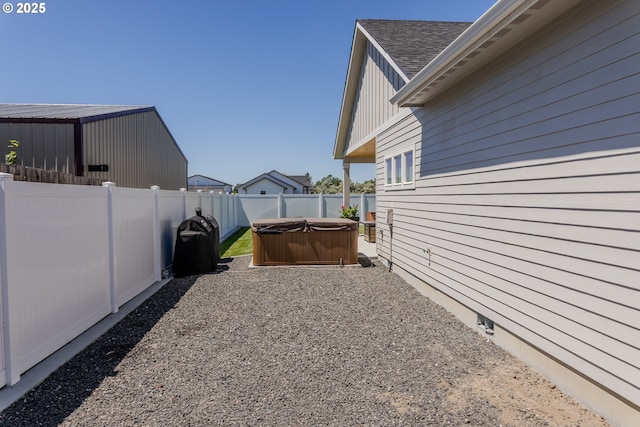 665 Browndell Ln, Stanfield, OR 97875 - fenced backyard featuring a hot tub