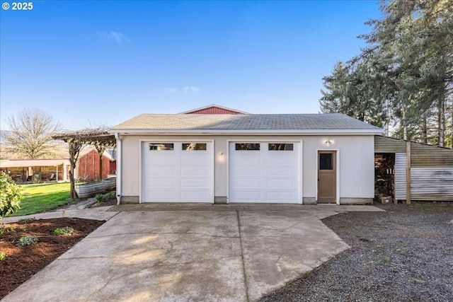 view of detached garage