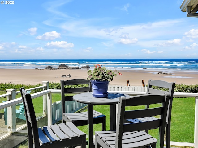 3764 Pacific Ave, Cannon Beach, OR 97110 - balcony with view of water and beach