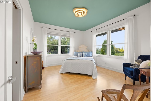 800 Rosemont Rd, West Linn, OR 97068 - bedroom with light wood-style floors and baseboards
