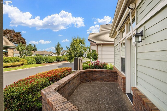 3261 Lake Wood Dr, Eugene, OR 97408