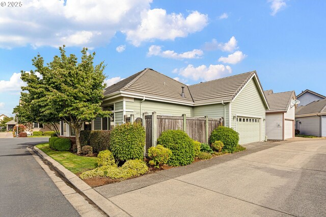 3261 Lake Wood Dr, Eugene, OR 97408