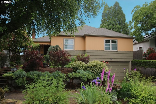4217 NE 19th Ave, Portland, OR 97211 - view of front facade featuring an attached garage