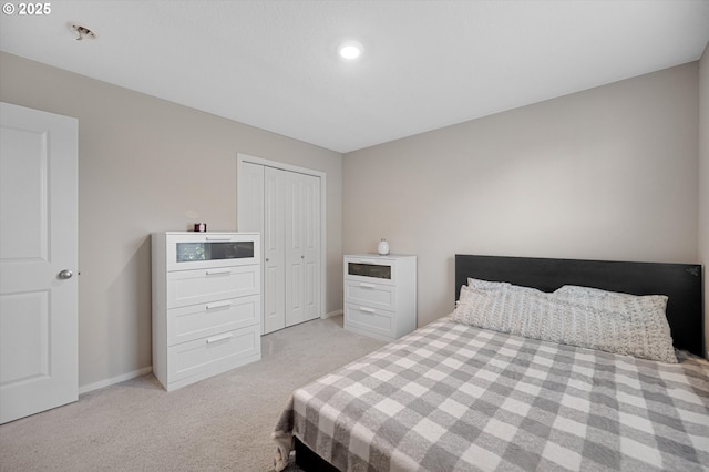 4829 Surveyor Ave, Salem, OR 97305 - bedroom with light carpet, a closet, and baseboards