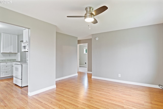 3153 Florida St, Longview, WA 98632 - spare room featuring light hardwood / wood-style flooring and ceiling fan
