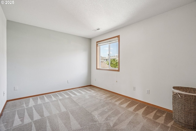 5661 J St, Washougal, WA 98671 - carpeted empty room with baseboards