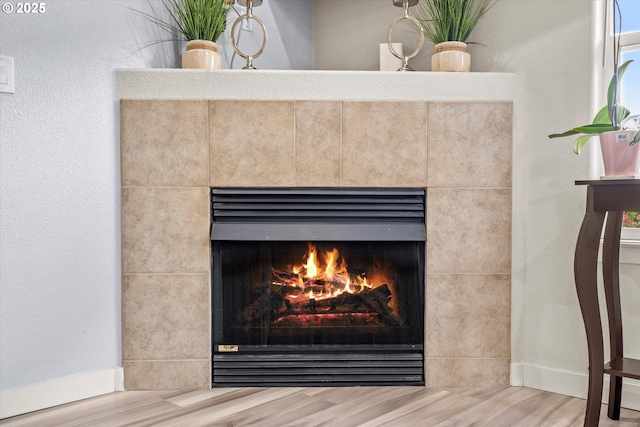 2590 NW 2nd Ter, Gresham, OR 97030 - detailed view of a fireplace and wood finished floors