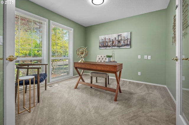 305 SW 169th Pl, Beaverton, OR 97006 - carpeted office with baseboards