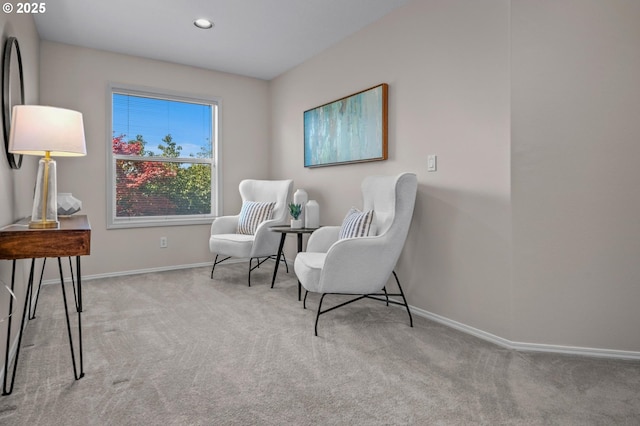 305 SW 169th Pl, Beaverton, OR 97006 - living area featuring carpet, baseboards, and recessed lighting