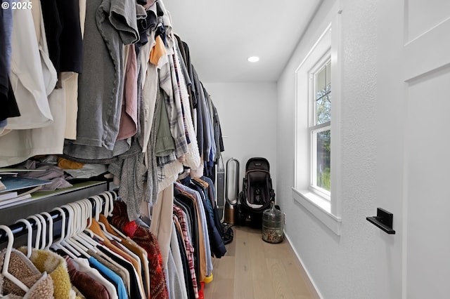 1069 Little Valley Rd, Roseburg, OR 97471 - spacious closet featuring wood finished floors