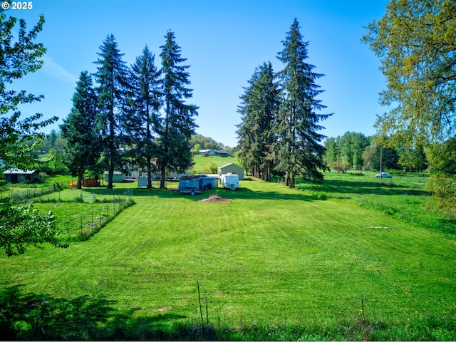 1069 Little Valley Rd, Roseburg, OR 97471 - view of yard