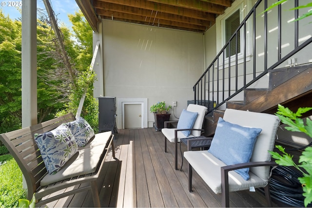 2892 NW Beuhla Vista Ter, Portland, OR 97210 - view of wooden terrace