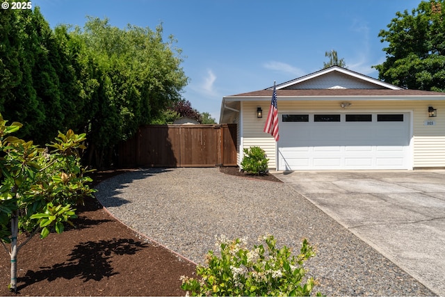 1025 S Grant St, Canby, OR 97013 - view of front facade