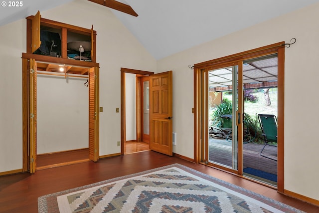 91625 W Fork Rd, Deadwood, OR 97430 - unfurnished bedroom featuring wood finished floors, access to outside, vaulted ceiling, a closet, and ceiling fan
