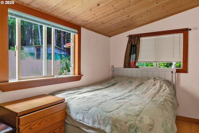 91625 W Fork Rd, Deadwood, OR 97430 - bedroom featuring lofted ceiling and wood ceiling