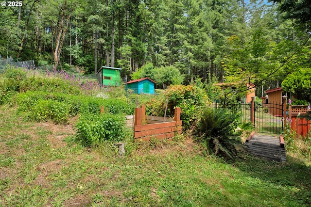 91625 W Fork Rd, Deadwood, OR 97430 - exterior view of a heavily wooded area