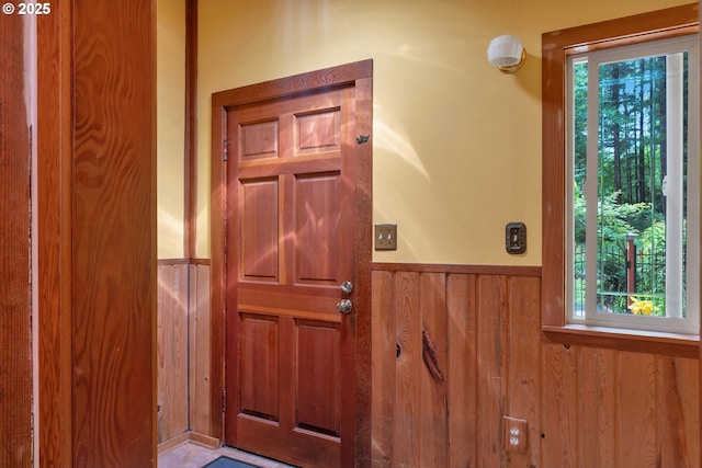 91625 W Fork Rd, Deadwood, OR 97430 - doorway to property