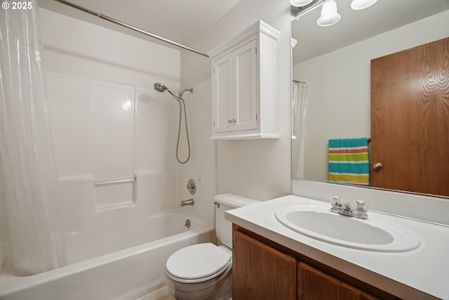 12705 NE 101st St, Vancouver, WA 98682 - full bathroom featuring shower / bath combo with shower curtain, vanity, and toilet