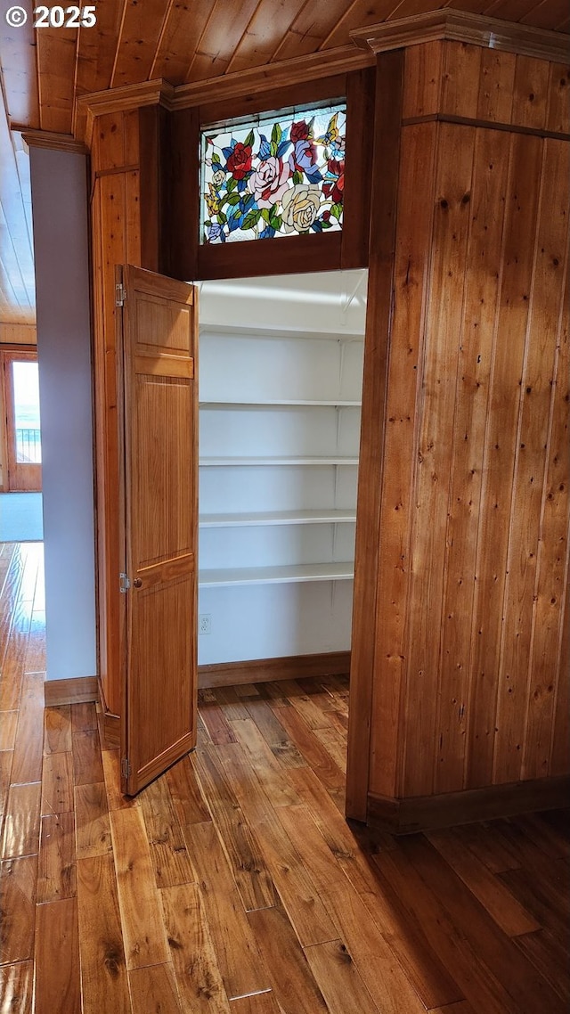 371 Summit Ridge Dr, The Dalles, OR 97058 - view of closet
