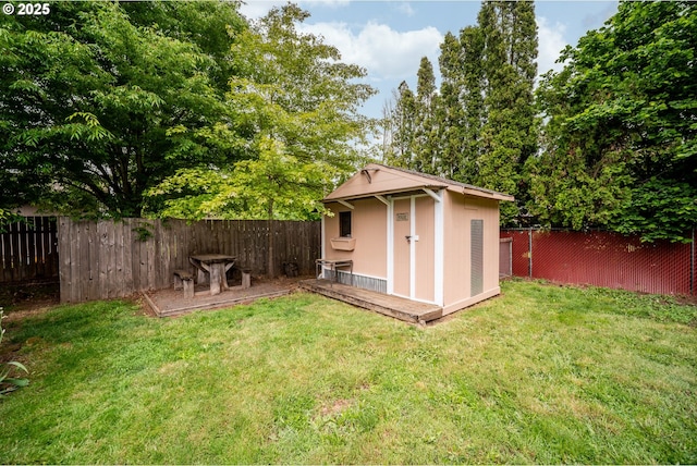 2115 NE 86th Ave, Vancouver, WA 98664 - view of yard with a storage shed and an outbuilding