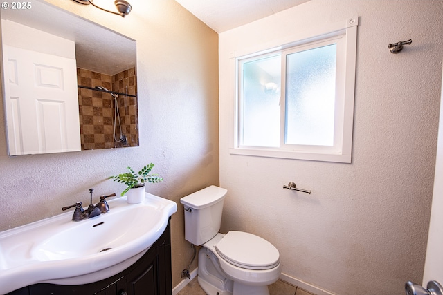5354 Cody Ave, Eugene, OR 97402 - bathroom featuring vanity and tiled shower