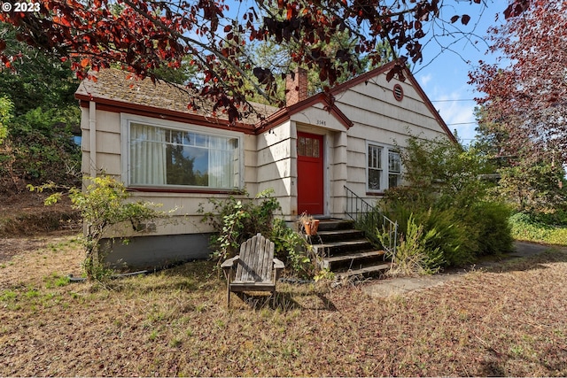 3148 Willamette St, Eugene, OR 97405 - view of front of house featuring a chimney