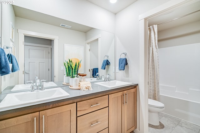 883 Legacy St, Eugene, OR 97402 - bathroom with toilet, double vanity, and shower / bathtub combination with curtain