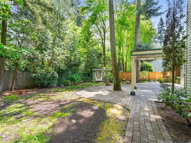 17712 SW 81st Pl, Durham, OR 97224 - fenced backyard featuring a patio