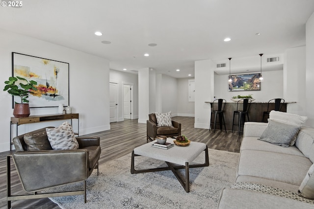 5360 NW 18th Ave, Camas, WA 98607 - living room with wood finished floors, bar, recessed lighting, and baseboards