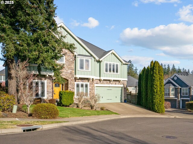 view of front of house featuring a garage