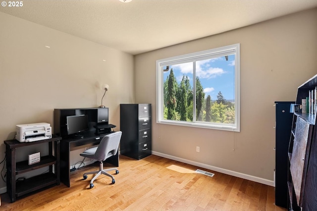 2814 NW Hill St, Camas, WA 98607 - office area with wood finished floors and baseboards