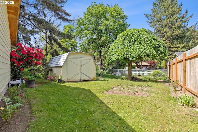 14737 SW Hall Blvd, Tigard, OR 97224 - view of yard with a storage shed and an outbuilding
