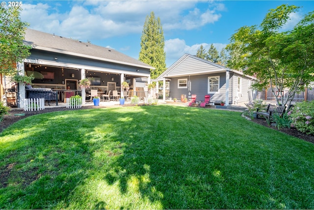 2507 NE 59th St, Vancouver, WA 98663 - rear view of property with a patio area