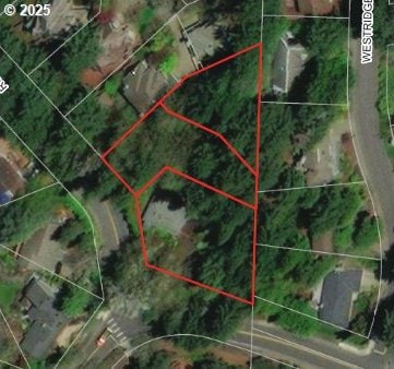 18300 Bryant Rd, Lake Oswego, OR 97034