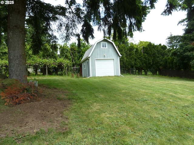 22225 SE Peggy Ann Dr, Damascus, OR 97089 - view of yard with a detached garage and an outbuilding