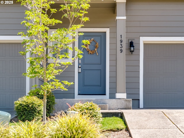 1939 NE 117th Ct, Vancouver, WA 98684 - entrance to property with a garage