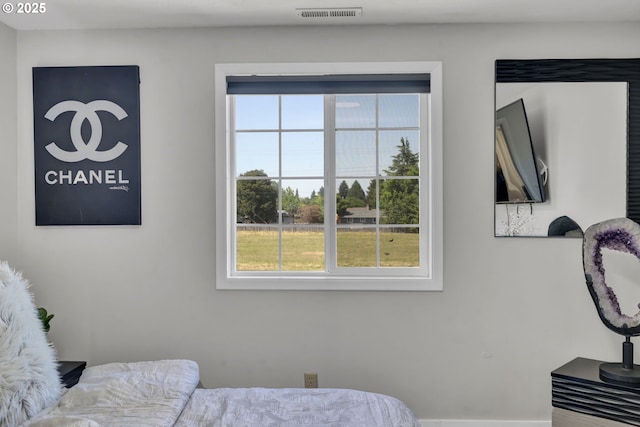 4634 Harriet Ave, Eugene, OR 97402 - bedroom featuring baseboards