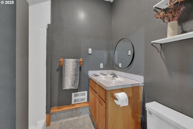4634 Harriet Ave, Eugene, OR 97402 - half bathroom with toilet and vanity