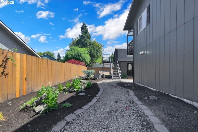 4634 Harriet Ave, Eugene, OR 97402 - view of yard featuring stairs
