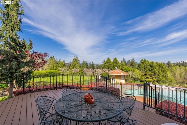 300 SE Arrow Creek Ln, Gresham, OR 97080 - wooden terrace featuring fence and outdoor dining space