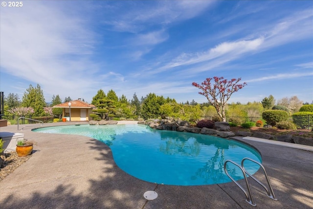 300 SE Arrow Creek Ln, Gresham, OR 97080 - outdoor pool with fence and a patio