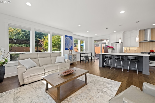 2608 N Winchell St, Portland, OR 97217 - living area featuring recessed lighting and dark wood finished floors
