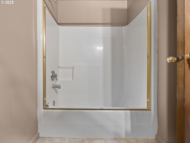 17555 Koch Ct, Sandy, OR 97055 - bathroom with  shower combination and baseboards
