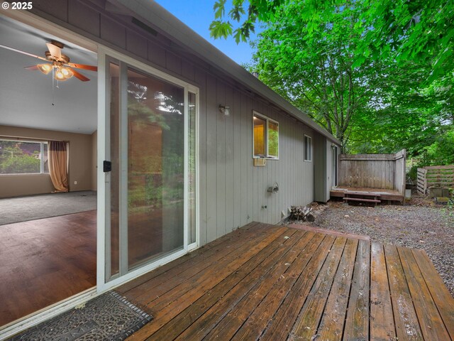 17555 Koch Ct, Sandy, OR 97055 - view of wooden deck