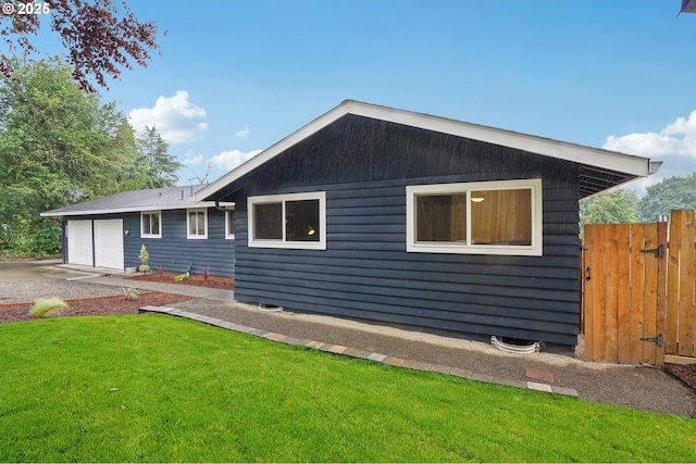 15113 SE Oatfield Rd, Milwaukie, OR 97267 - view of side of home featuring concrete driveway and a garage