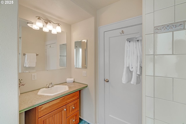 2951 NE 35th Ave, Portland, OR 97212 - bathroom featuring vanity