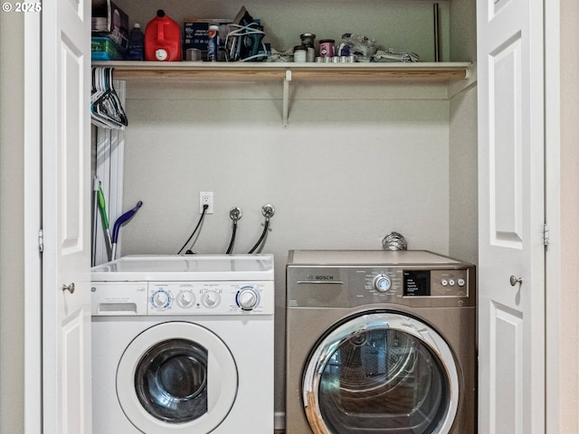9908 SE Talbert St, Clackamas, OR 97015 - washroom with washing machine and clothes dryer